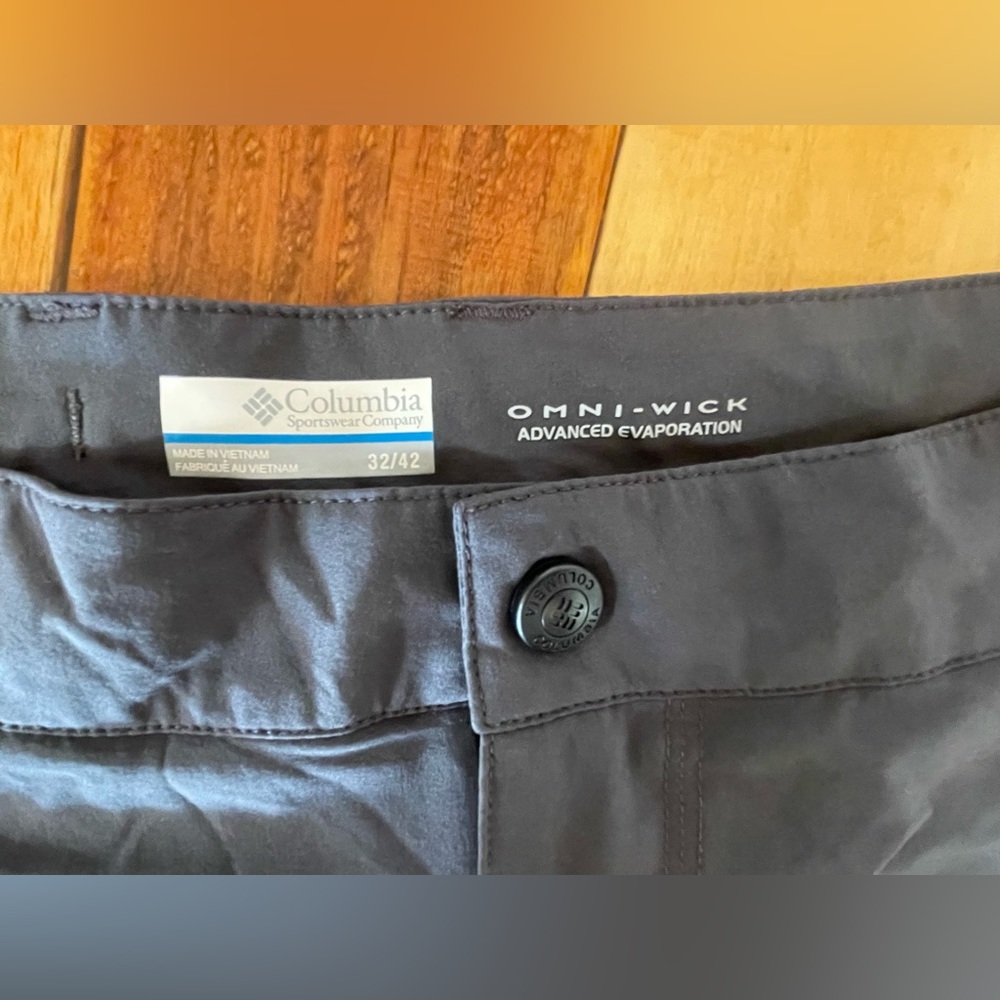 Columbia, “Omni-Wick”, size 32